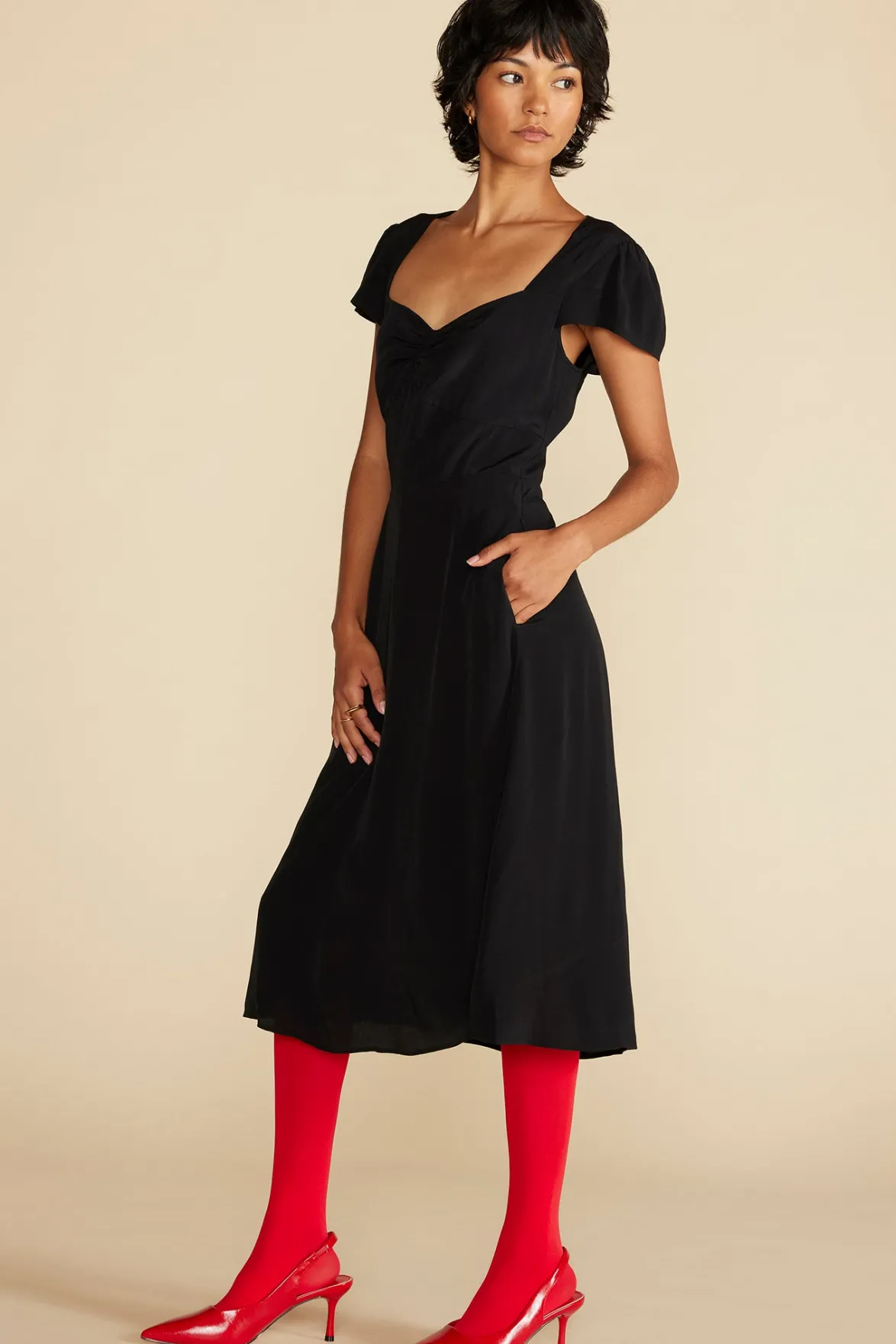 Dresses|Clearance^Amour Vert Beryl Crepe Midi Dress Black