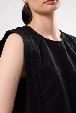 Tops|Clearance^Amour Vert Detailed Cotton Linen Tank Top Black